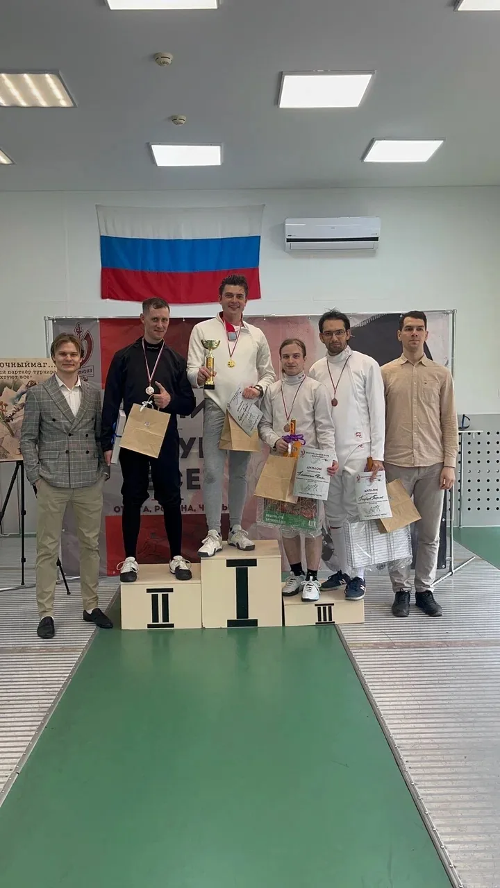 Подготовка экипировки перед турнирным боем